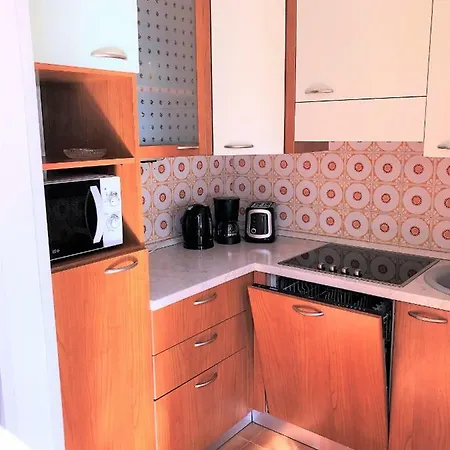 Silvio's House * مالتشيزينيه